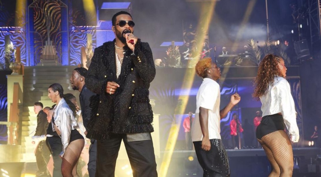 Fally Ipupa au Stade de France : Le sacre historique d’une icône mondiale